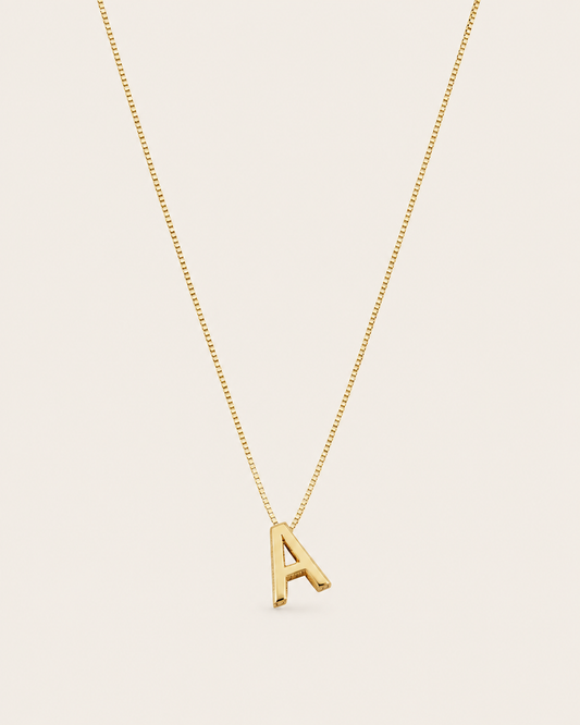Gold-tone personalised initial necklace with letter A pendant